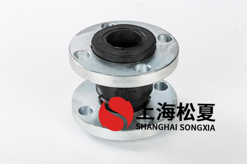 橡膠軟連接在化工設備管道連接中是否可以替代伸縮器？